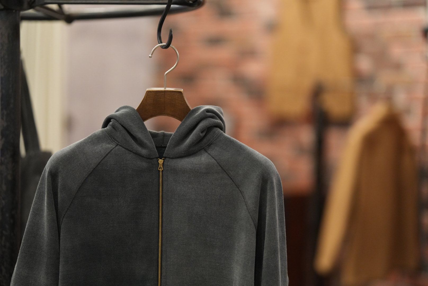 ワシのパーカー。 – khakiの店主ブログ