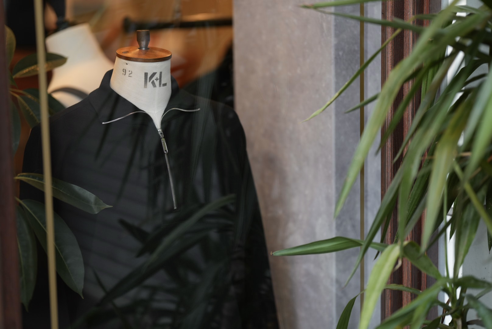 ハーフジップスウェット。 – khakiの店主ブログ