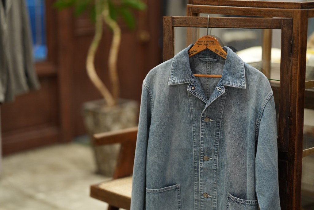 最適なデニムカバーオール。